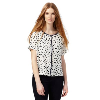 White scratchy spot cut-out back top